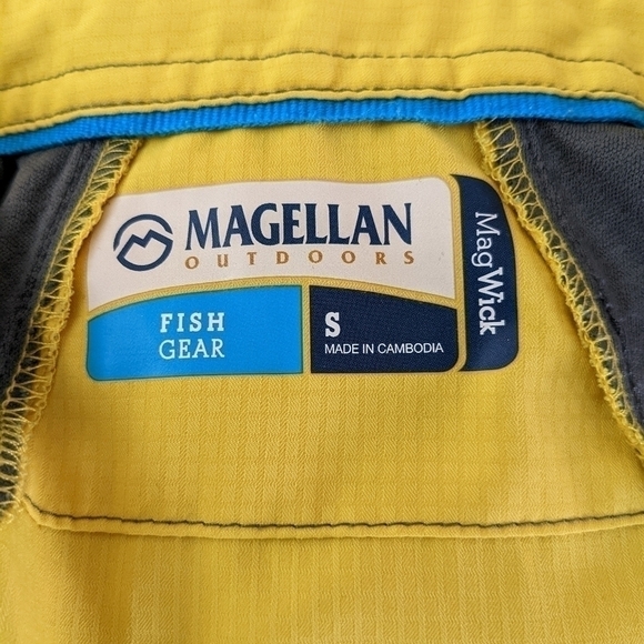 Magellan Outdoors Mag Wick Yellow Fish Gear Fishing Button Down Shirt S - Picture 3 of 5